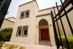 Villa Jumeirah Park - picture 26 title=