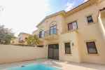 3 Bedroom Villa for Sale in Reem